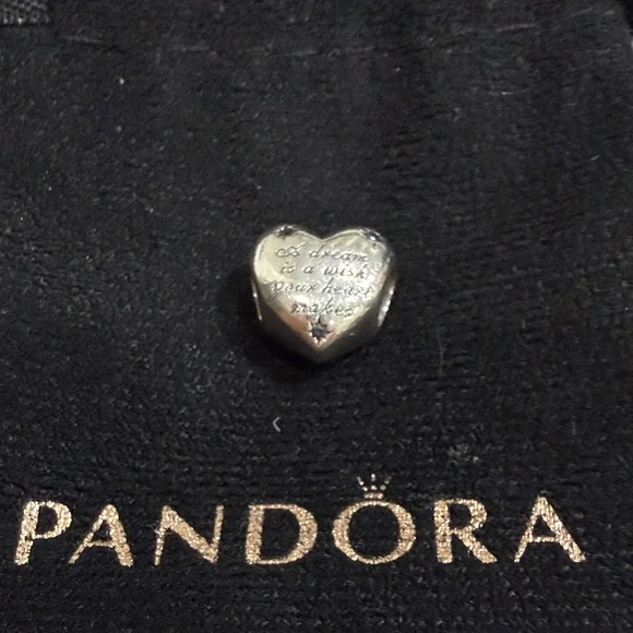 Pandora Disney Cinderella Heart Charm with Engraving - Picture 1 of 3